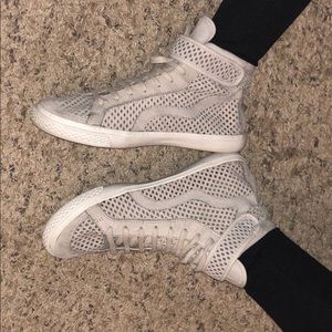 Sneaker from Zara